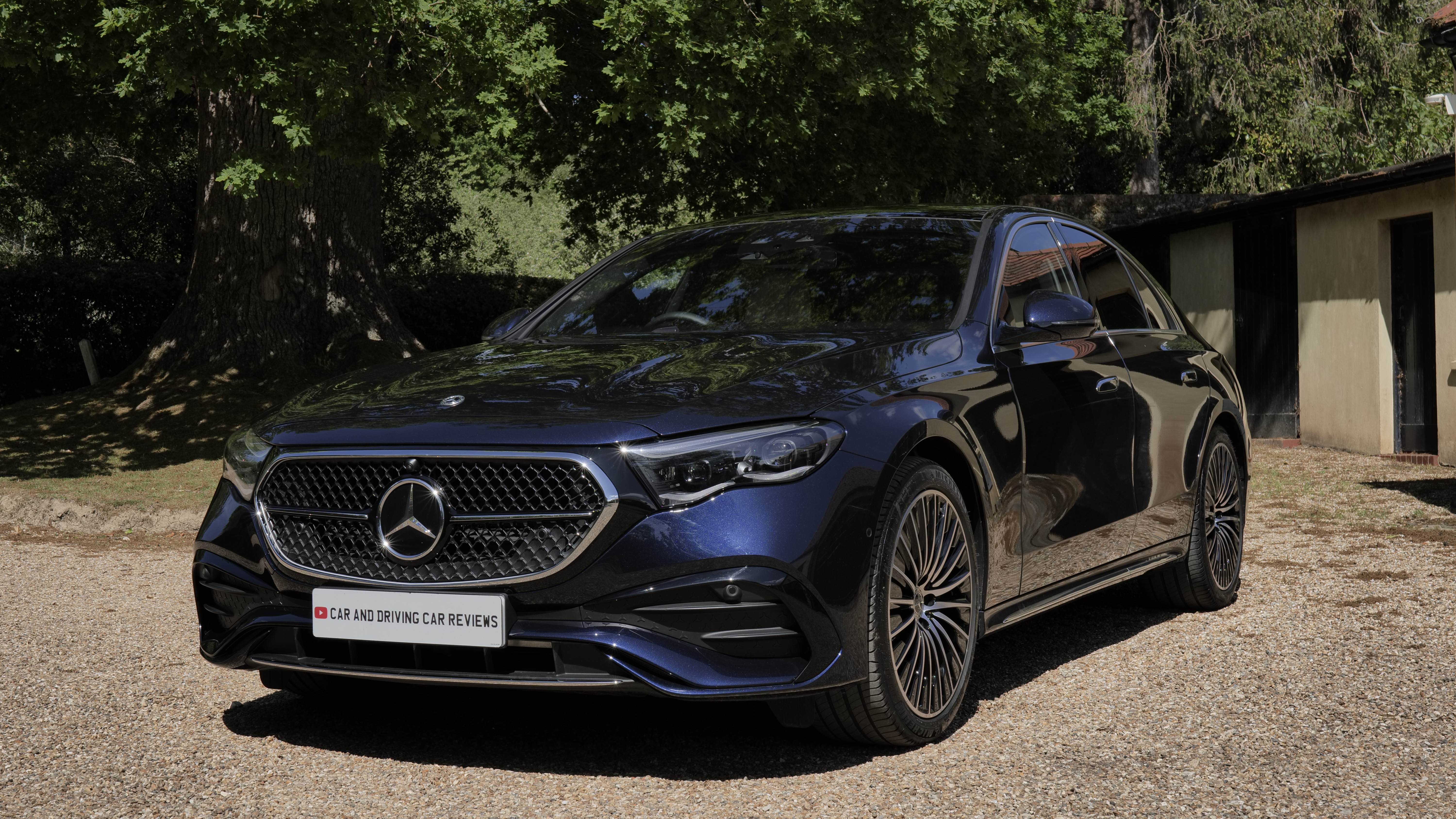 MERCEDES-BENZ E CLASS DIESEL ESTATE E220d Exclusive Premium 5dr 9G-Tronic